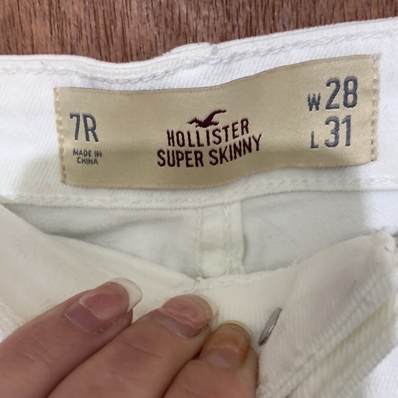 Hollister super skinny jeans - Picture 2 of 4